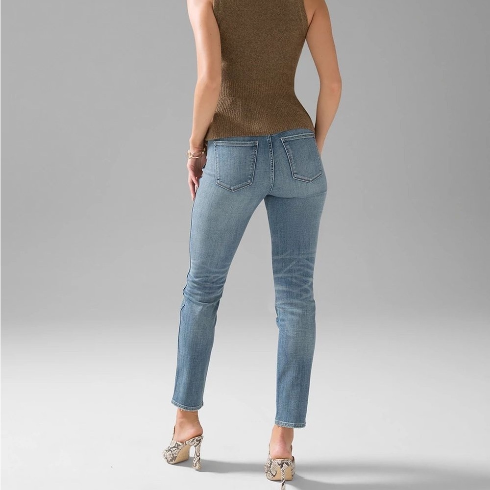 White House Black Market High Rise Everyday Soft Denim Distressed Straight Jeans - Picture 3 of 9